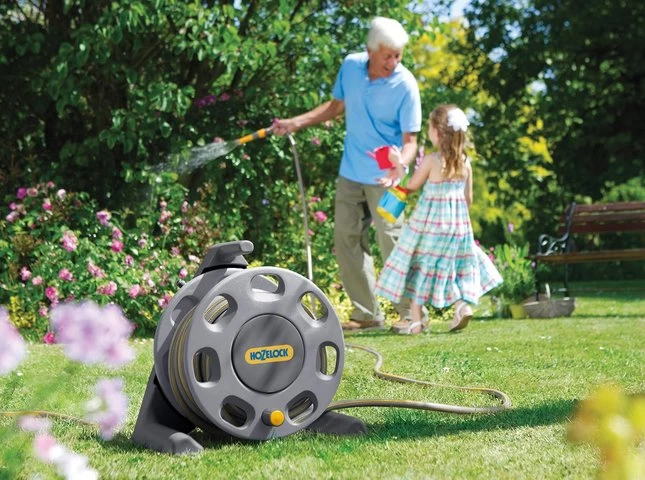 Hozelock Compact Reel + 25m MP & Nozzle 2 Hozelock Compact Reel + 25m MP & Nozzle - Image 2