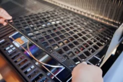 Weber Crafted Dual Sided Sear Greate -Nature Living Shop product 1200x800 620a39c65862a n