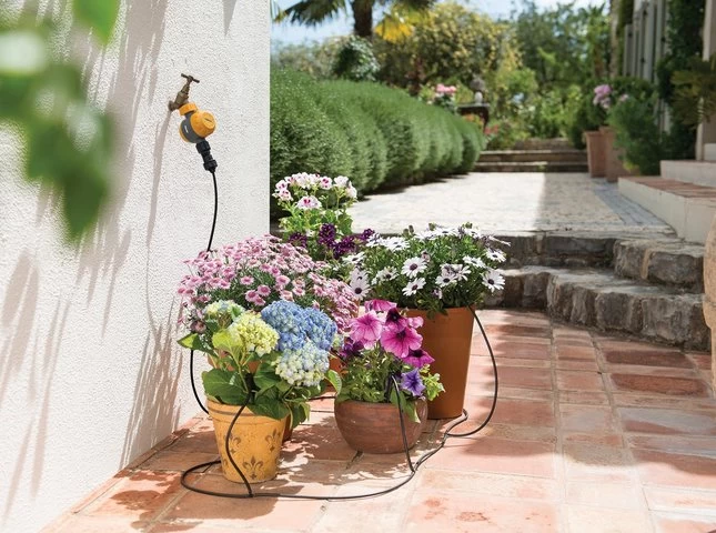 Hozelock 15 Pot Watering Kit 2 Hozelock 15 Pot Watering Kit - Image 2