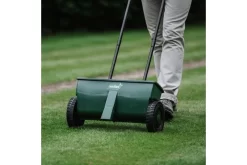Westland Lawn Drop Spreader