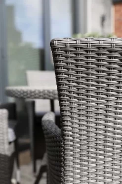 Cayman Four Seat Round -Nature Living Shop product 533x800 62332537b093f n